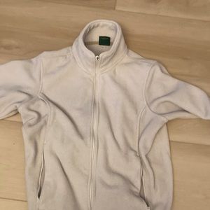 Cabelas white mockneck zipup